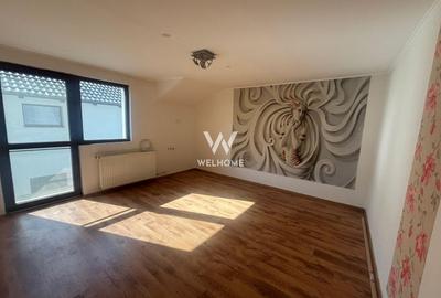 Casă individuală cu 6 camere cu Canalizare în Șelimbăr