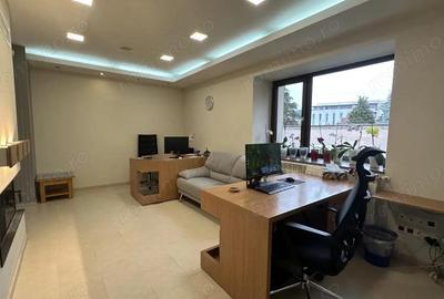 Casă cu Teren 188 Mp în Central - 11