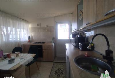 Casă cu 4 camere cu Teren 704 Mp în Central - 2