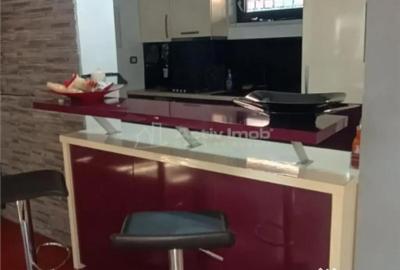 Casă cu 4 camere cu Teren 300 Mp în Central