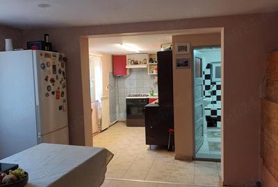 Casă cu 4 camere în Domnești - 8