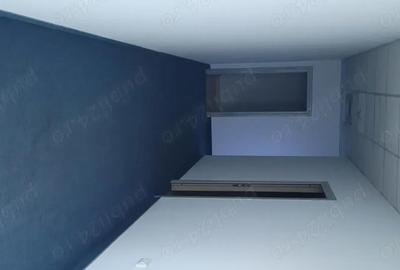 Spațiu comercial, de 33 mp, în Central - 3