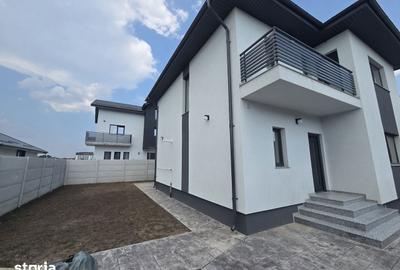 Casă cu 4 camere cu Teren 452 Mp în Clinceni