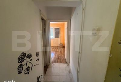 Apartament cu 3 camere în Micro 16 - 12