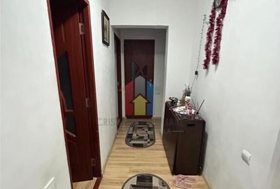 Apartament cu 3 camere decomandat în Radu Negru - 7