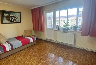 Apartament cu 3 camere decomandat în Central - 7