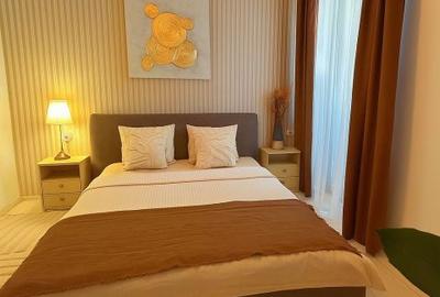Apartament cu 3 camere semidecomandat, mobilat în Dristor
