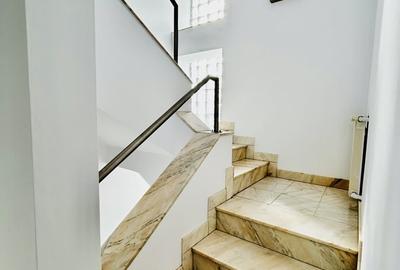 Casă în Aviatorilor - 13