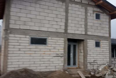 Casă cu 4 camere în Priseaca - 8