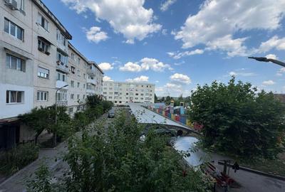 Apartament 2 camere et. 1 *mobilat-utilat* - Rovinari - 7