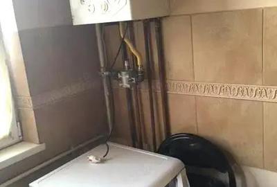 1 cam centrala proprie etaj 1 zona Complex Studentesc - 2