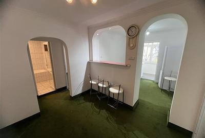 Apartament cu 2 camere decomandat în E3 - 5