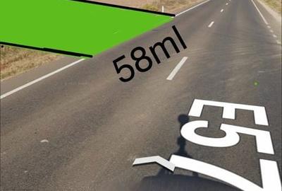 Teren de 38000 mp, în Est - 3