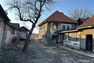 Casă cu 4 camere cu Teren 1000 Mp în Central - 7