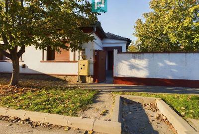 Casa cu 4 camere de vanzare in Sega - 14