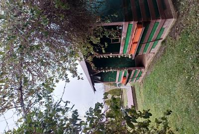 Casă în Gherghița - 5