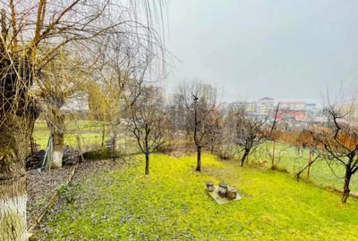 Casă cu 4 camere cu Garaj în Zorilor - 11