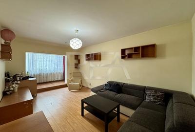 2 camere Titulescu cu vedere pe spate in bloc 1981 - 1