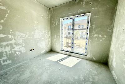 Duplex cu 4 camere cu Canalizare în Moșnița Nouă - 12