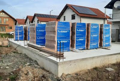 Casă cu Teren 253 Mp în Central