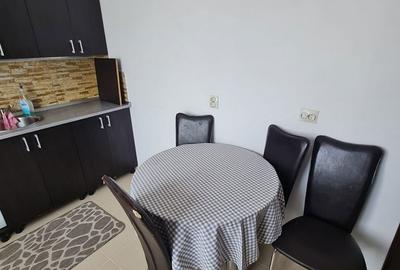 Apartament cu 4 camere decomandat în Podu Roș - 6