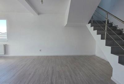 Casă cu 3 camere cu Teren 230 Mp în Clinceni - 1