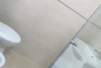 Casă cu Teren 300 Mp în Central - 3