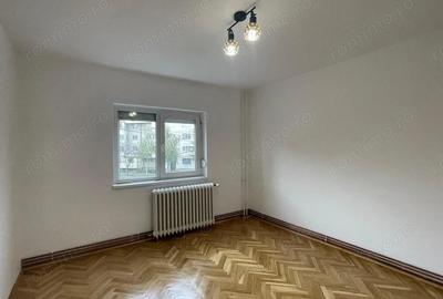 Apartament cu 3 camere decomandat în Complex Studențesc - 4