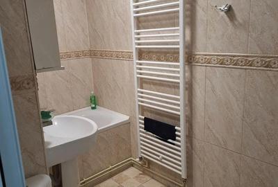 Garsonieră decomandată în Central - 10