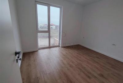 Duplex cu 5 camere cu Canalizare în Moșnița Nouă - 7