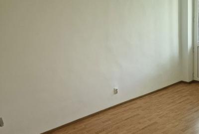 Apartament cu 3 camere decomandat în Central - 7