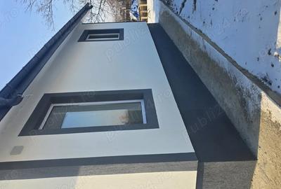 Casă cu Teren 400 Mp în Voinești - 1