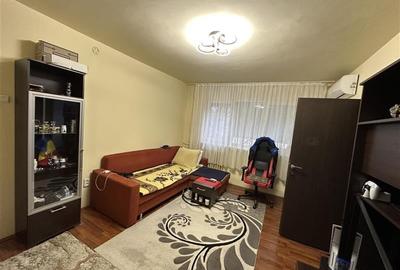 Apartament cu 2 camere nedecomandat, mobilat în Circumvalațiunii