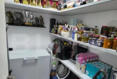 Apartament cu 4 camere decomandat în Industrială - 12