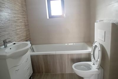 Casa 4 cam , 2 bai Toate utilitatile  Teren 410mp ! 5 min Primarie - 17