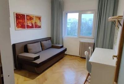 Apartament cu 3 camere decomandat în Gară - 3