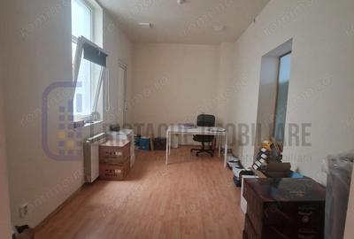 Spa?iu birouri_193 mp_parcare privata_lift_metrou Universitate - 3