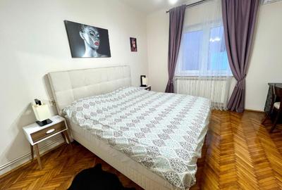 Casă de vânzare deosebită, pretabil locuit, cabinete, afacere! - 4