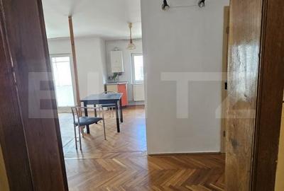 Apartament de vanzare, 2 camere, model mare, balcon, view, Andrei Saguna - 3