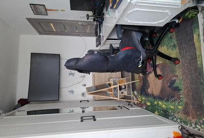 Apartament cu 3 camere decomandat în Central - 2