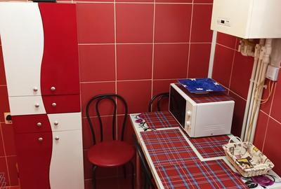 Apartament cu 2 camere decomandat în Berceni - 1