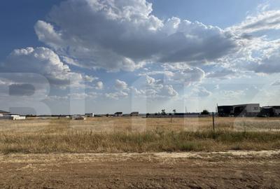 Teren de 566 mp, în Central