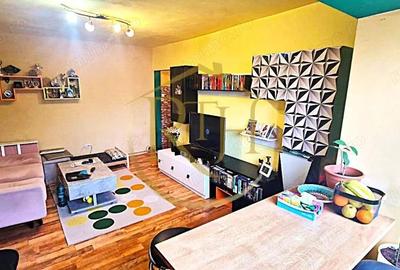 Vand apartament cu 4 camere in zona spitalul judetean,comision ,,0'' - 1