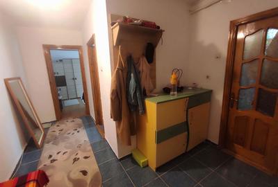 Apartament cu 2 camere decomandat în Central - 1