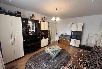 Apartament 3 camere balcon pivnita zona Vasile Aaron din Sibiu - 3