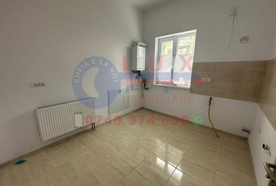 Apartament cu 3 camere decomandat în Babadag - 11