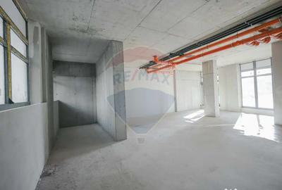 Spațiu comercial, de 209 mp, în Nufărul - 6