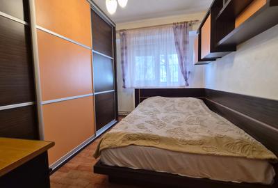 Apartament cu 3 camere decomandat, mobilat în Boema - 19