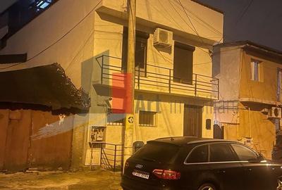 Casă individuală cu 4 camere cu Canalizare în Giulești - 28