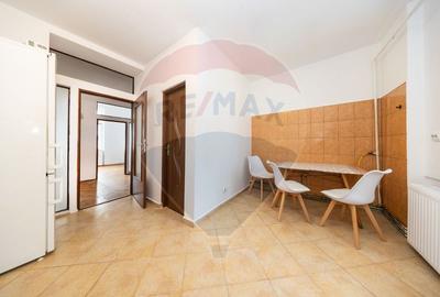 Apartament in casa Centrul Istoric cu potential - 3